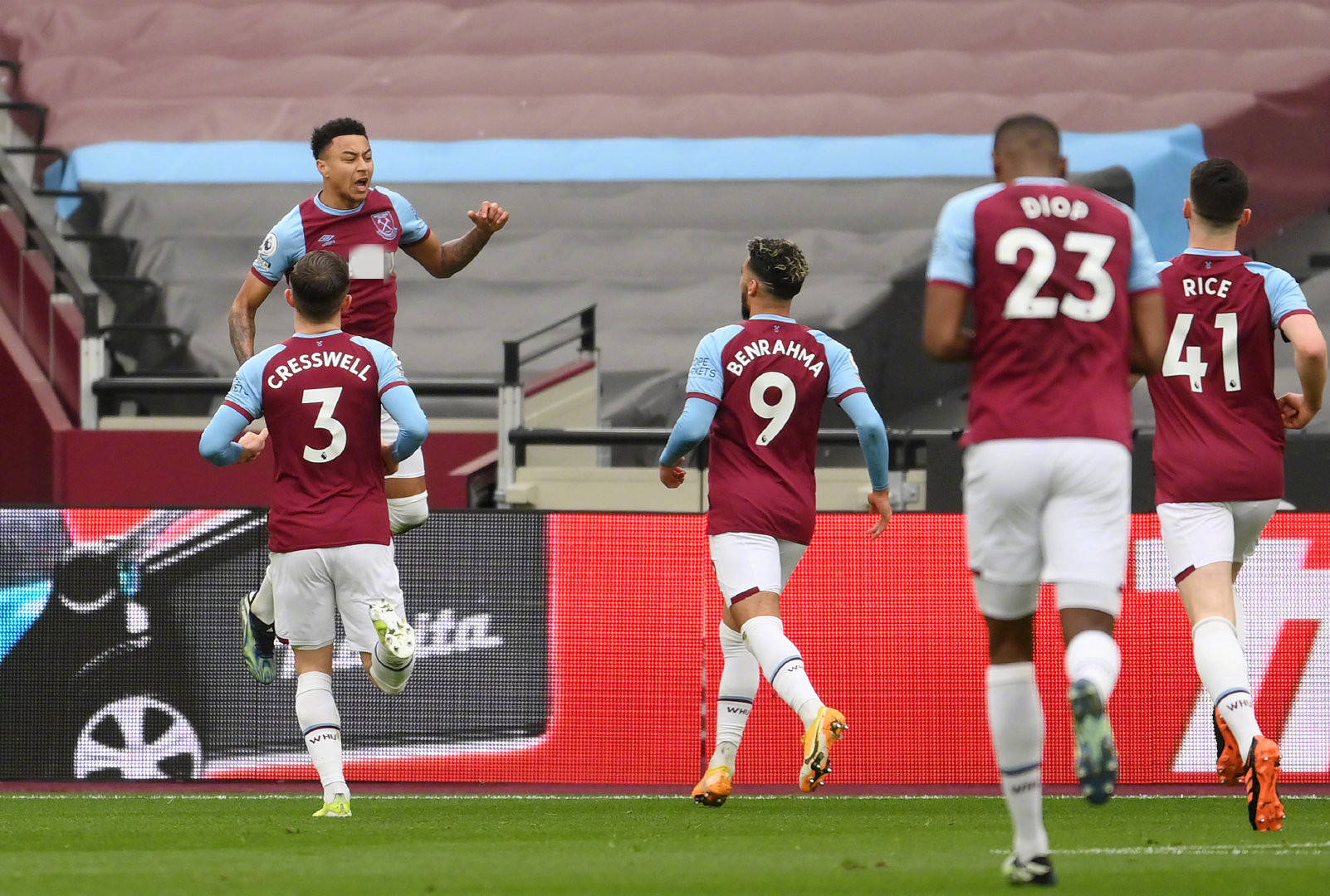 也能为球迷 也能为球迷